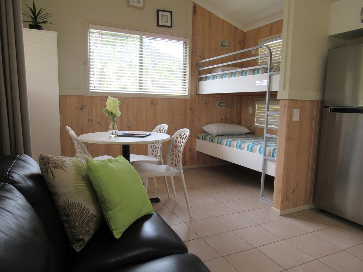 Cairns Crystal Cascades Holiday Park ภายนอก รูปภาพ