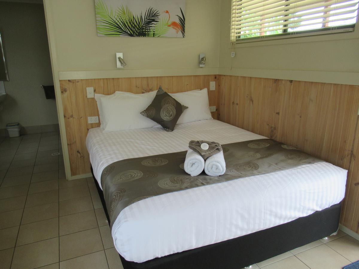 Cairns Crystal Cascades Holiday Park ภายนอก รูปภาพ
