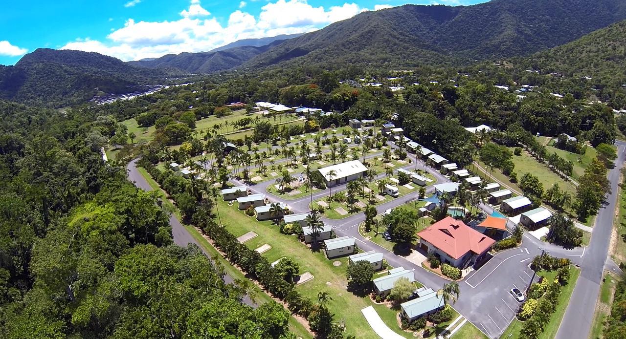 Cairns Crystal Cascades Holiday Park ภายนอก รูปภาพ
