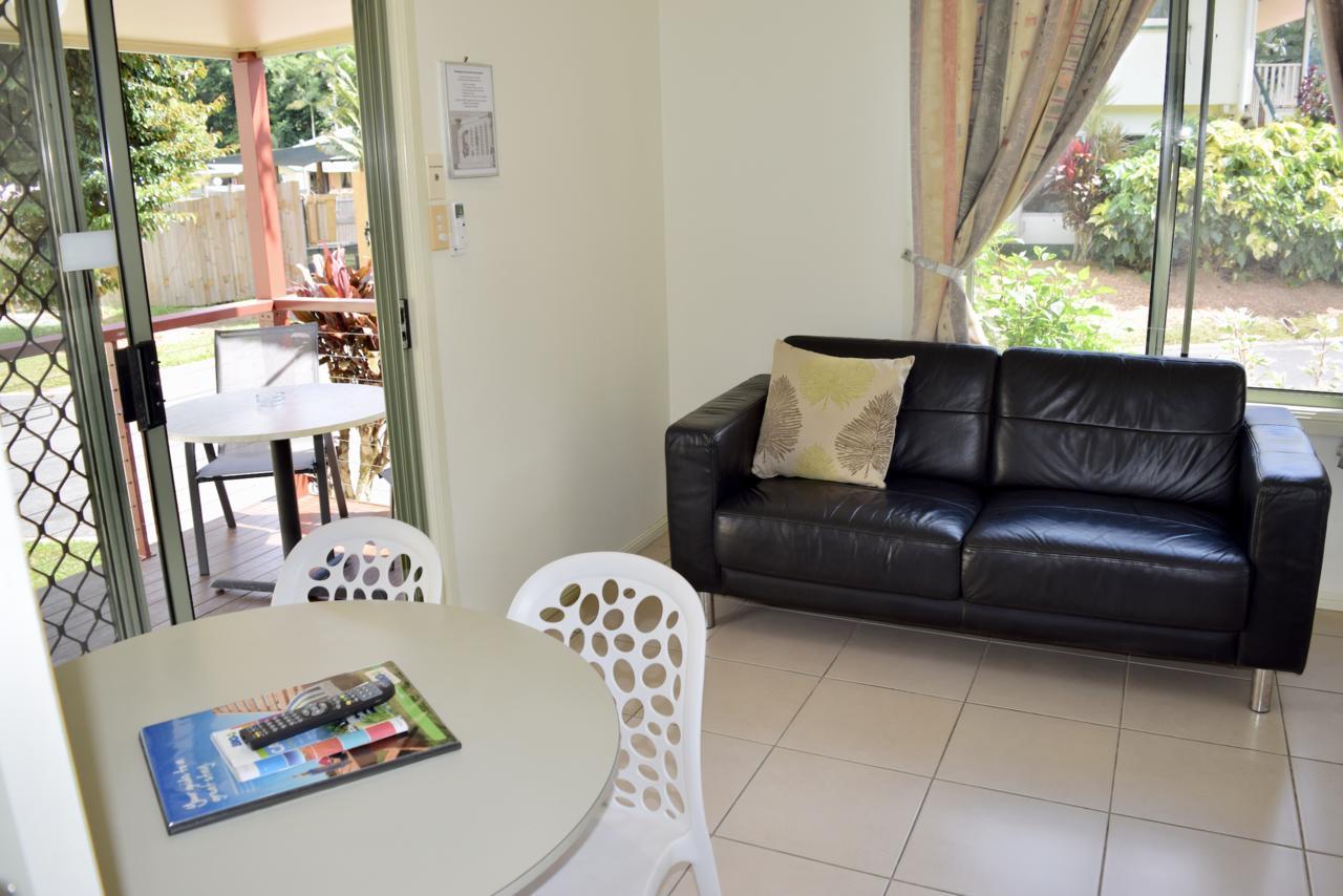 Cairns Crystal Cascades Holiday Park ภายนอก รูปภาพ