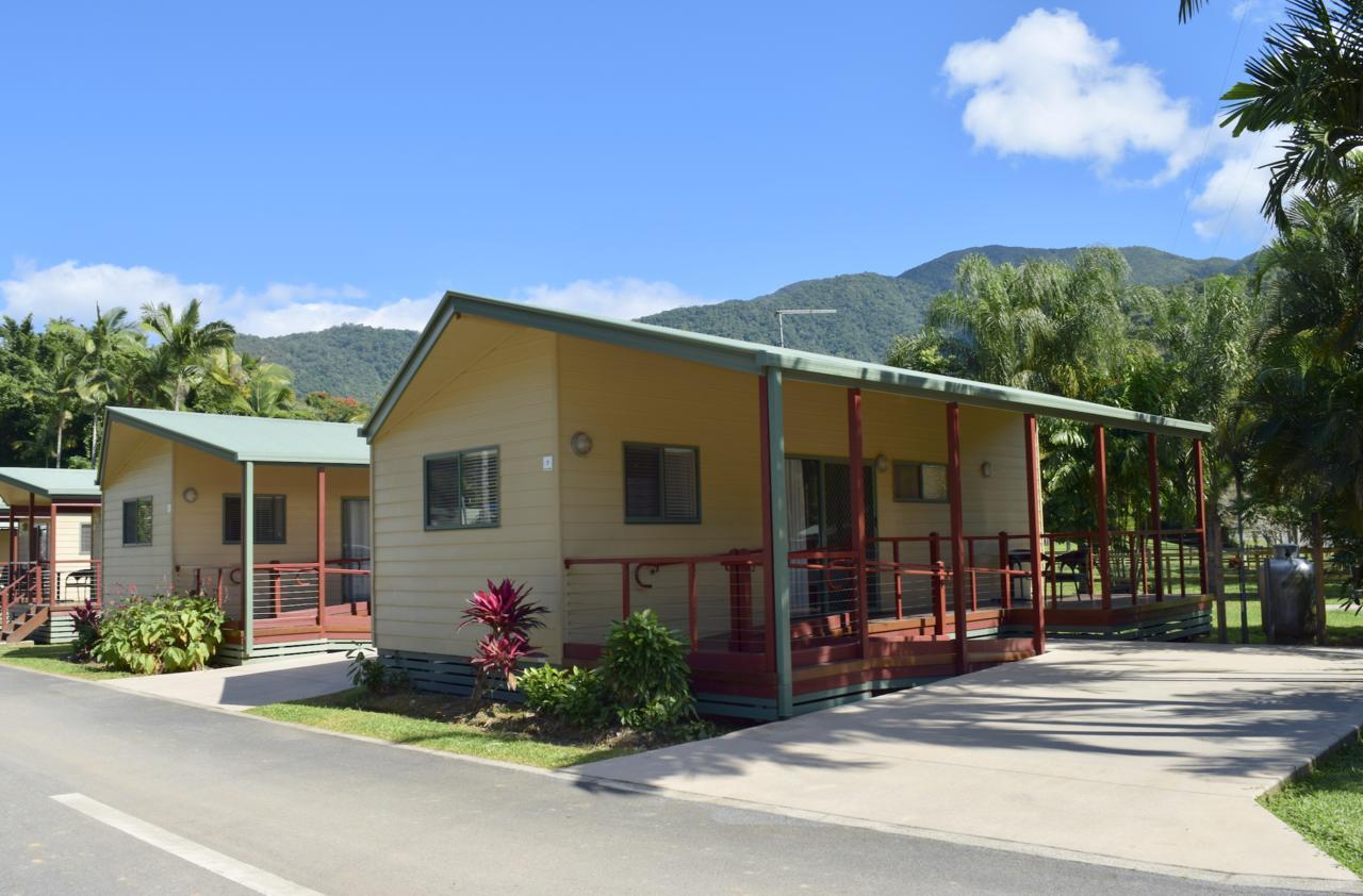 Cairns Crystal Cascades Holiday Park ภายนอก รูปภาพ
