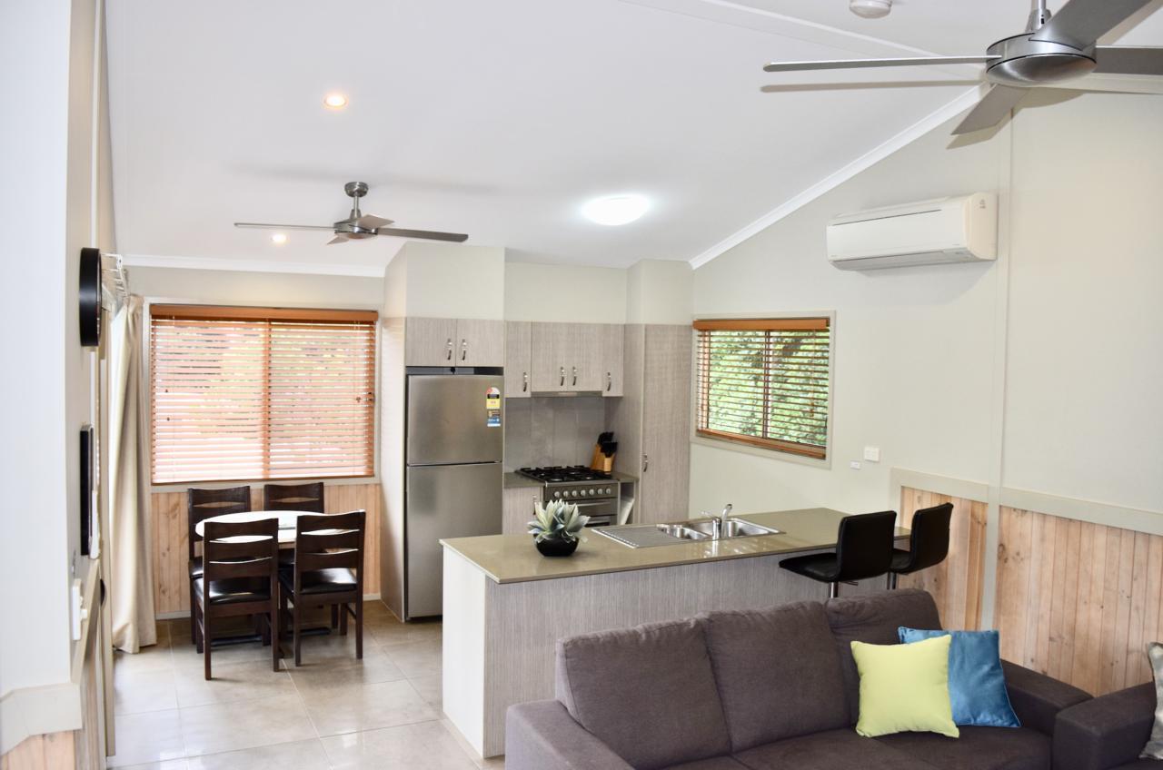 Cairns Crystal Cascades Holiday Park ภายนอก รูปภาพ