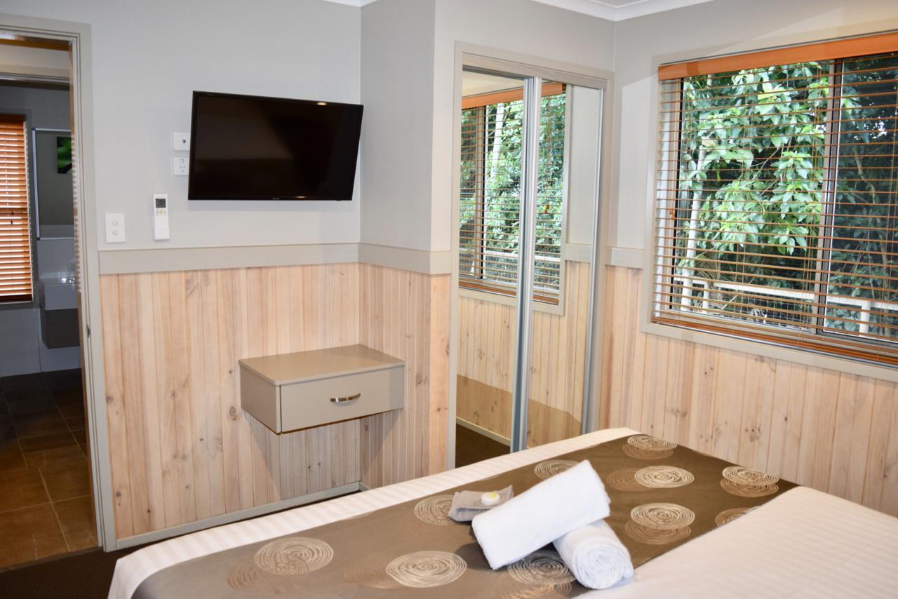 Cairns Crystal Cascades Holiday Park ภายนอก รูปภาพ